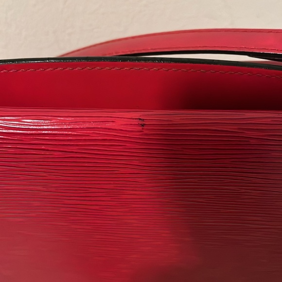 Louis Vuitton Grenelle Red Epi Leather Crossbody - Picture 13 of 16